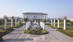 itb8888通博石材镌刻：方寸之间，匠心独运的艺术传奇