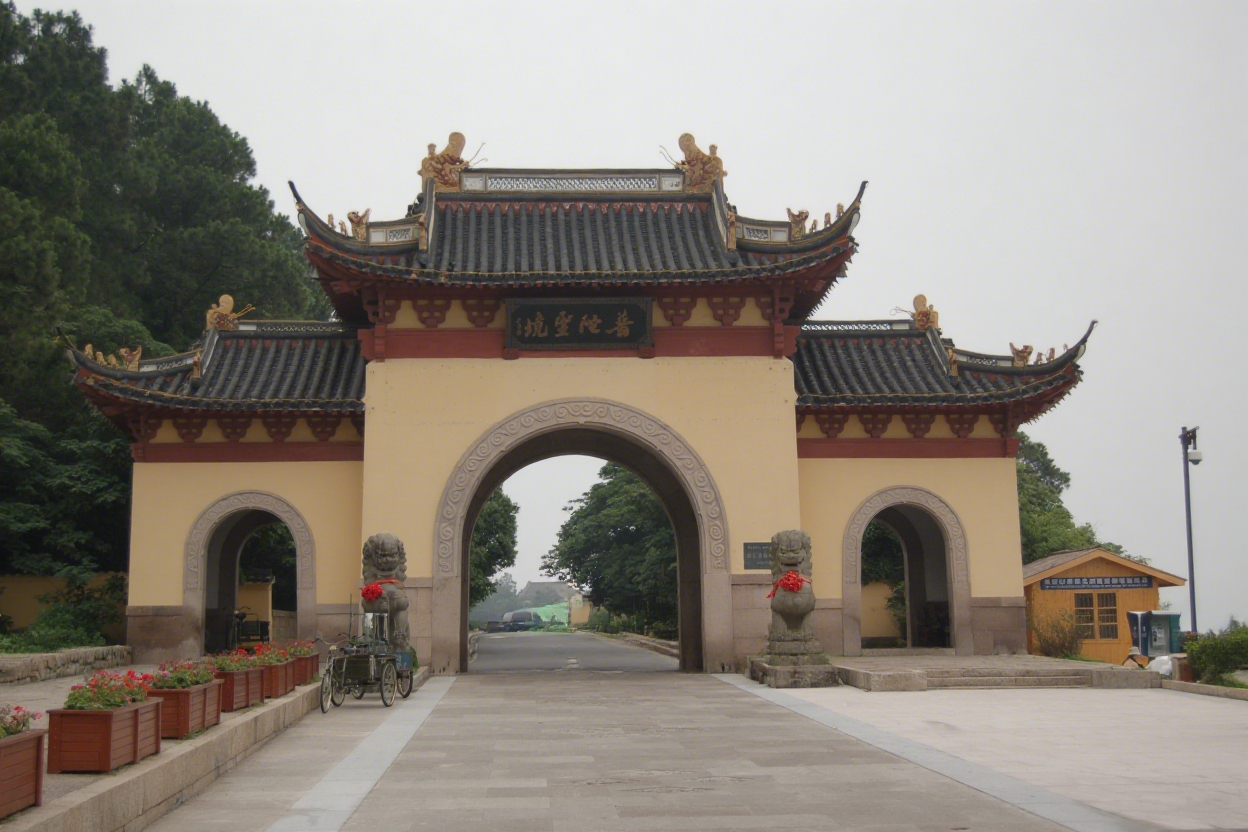 以门楼为笺，镌刻时代的匠心诗行