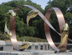 铜艺重生：碑雕与殡葬中的永恒之美